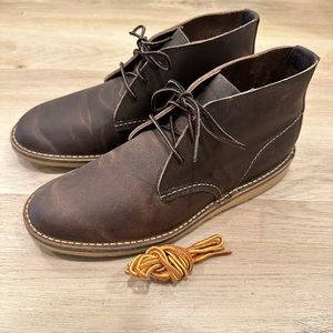 Red Wing Heritage Weekender Chukkas men’s size 7 Concrete